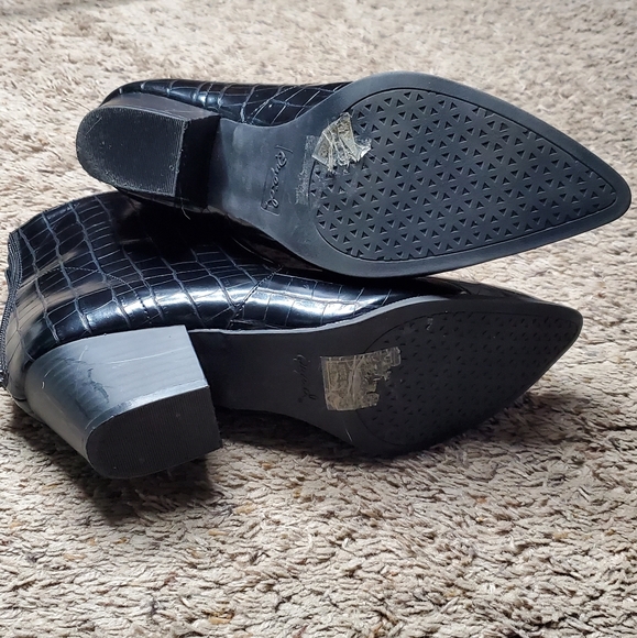 Black Faux Croc Booties - Picture 4 of 6